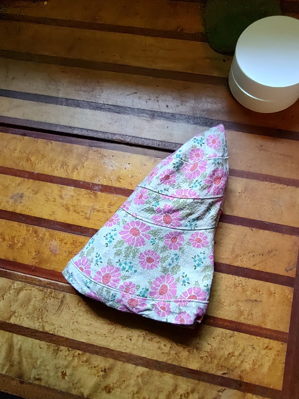Sunny Day Bucket Hat Crushable Pink Daisy Floral Sun Hat with Green Leaf Accents - Picture 6 of 8